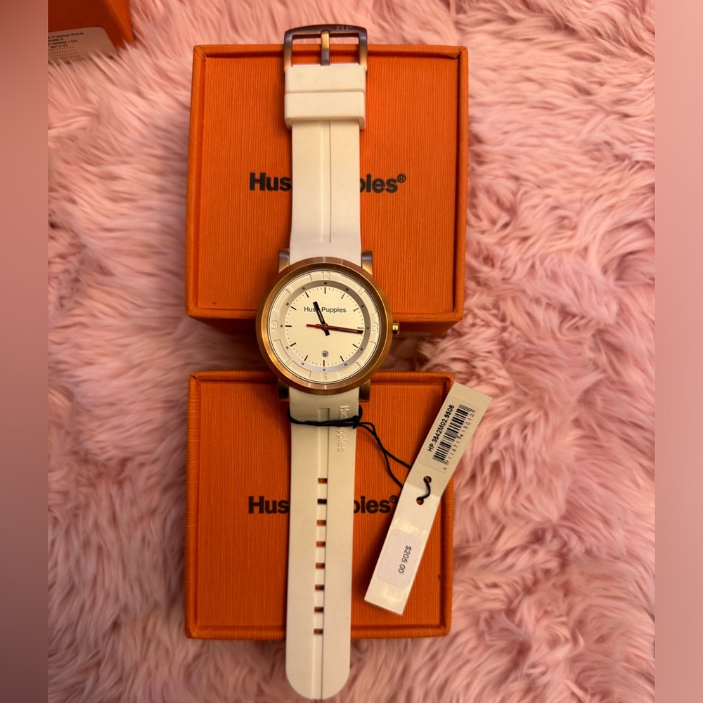 NIB HUSH PUPPIES SILICONE STRAP WATCH‎ - Picture 4 of 7